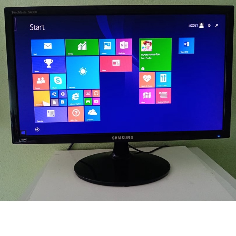 จอคอม ยี่ห้อ Samsung LED  รุ่น  SyncMaster SA300   20 นิ้ว