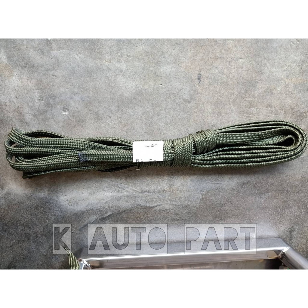 เชือกร่มแบน ยาว8เมตร หน้ากว้าง1ซม.(10มิลลิเมตร) ราคาต่อชิ้น สีเขียวขี้ม้า ใช้สำหรับรัดของ เชือกถักแบน เชือกมัดของ เชือก