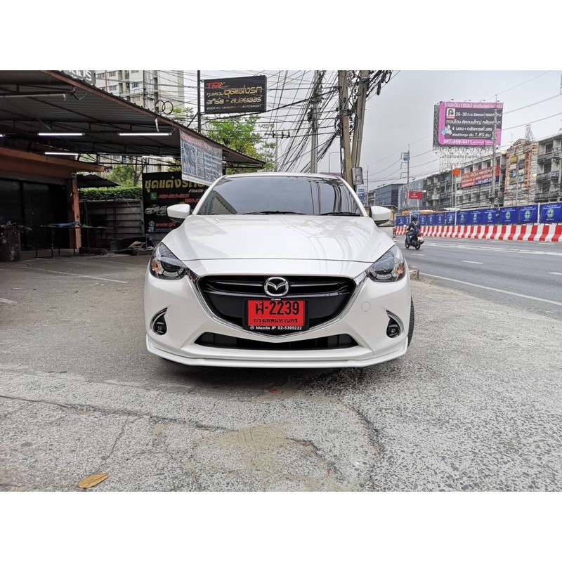 ชุดแต่งสเกิร์ตรอบคันมาสด้า2 Mazda2 4ประตู ทรงศูนย์ 2015 2016 2017 จาอTp-Autopart