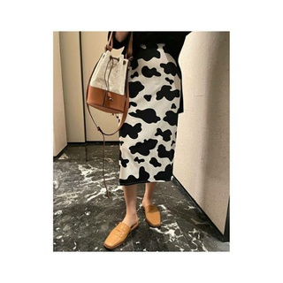 กระโปรงยาวคลุมเข่า ลายวัว Long cow skirt #C6648