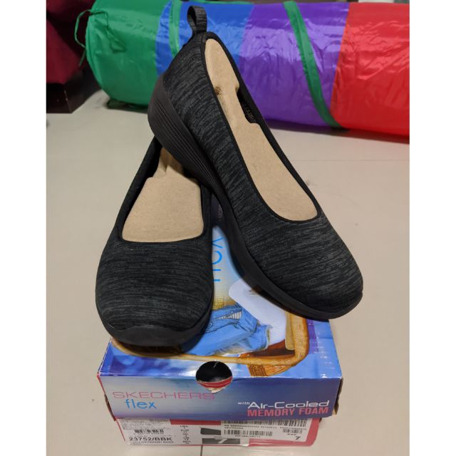 Skechers Arya Different Edge 2024 corporate sports .ua