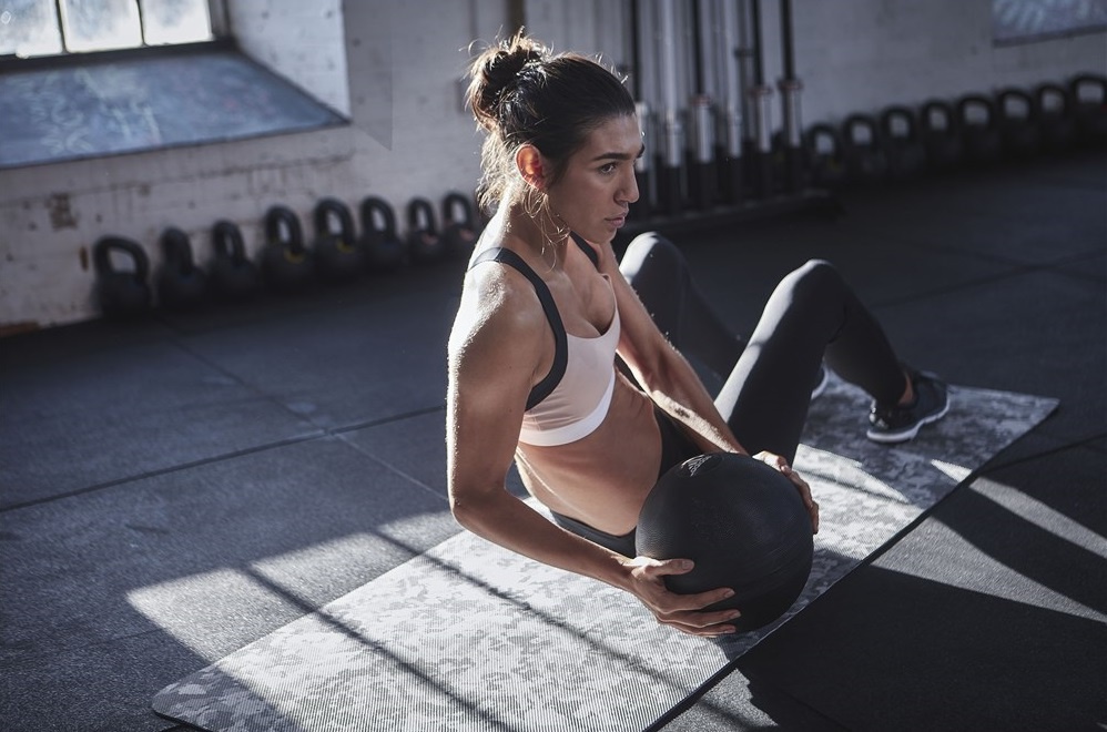 27101e06f7ad7a795543ee2ef6855a3c