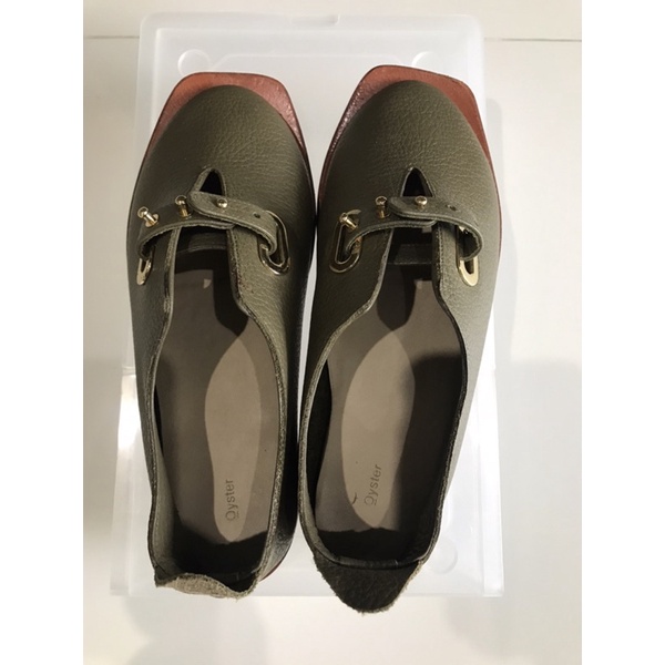 รองเท้า Oyster Footwear