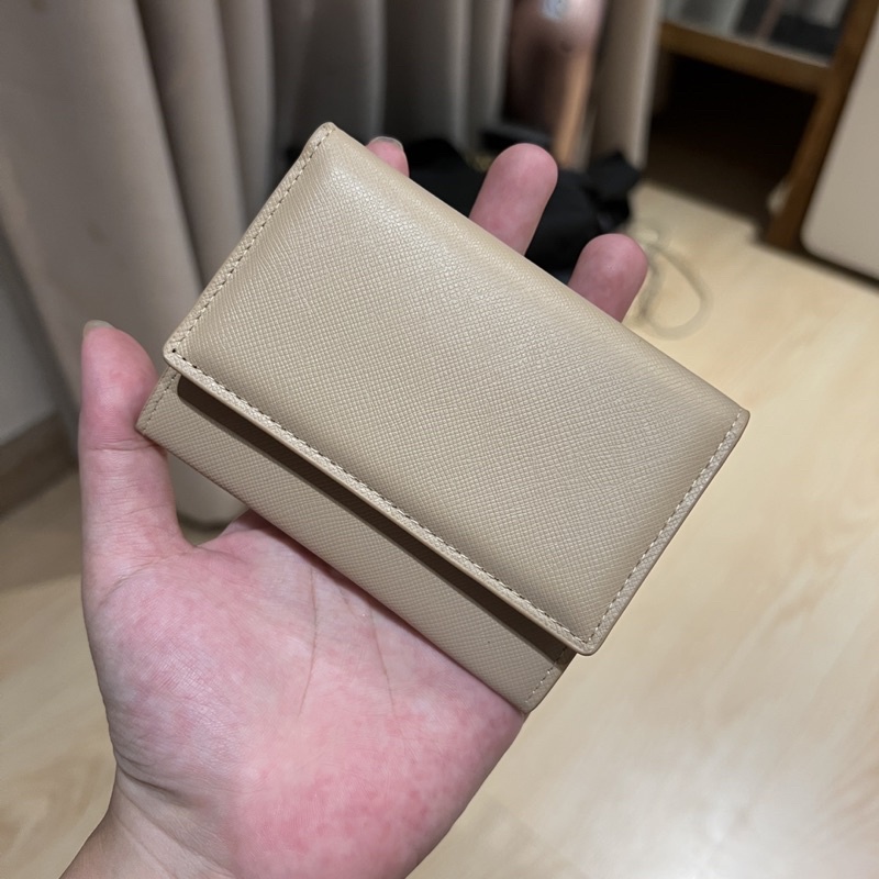 Aiko Mini Wallet - กระเป๋าสตางค์ 2 พับที่เรียบง่ายและกะทัดรัด - ออกแบบโดย Ouithbrand