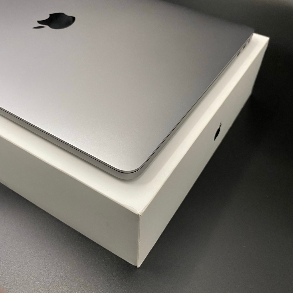 MacBook Pro (Retina 13-inch Late 2016) - beerponpakdee - ThaiPick