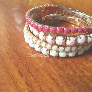 Bracelet Set ชุดสร้อยข้อมือมุกขาวชมพู ยกเซ็ต