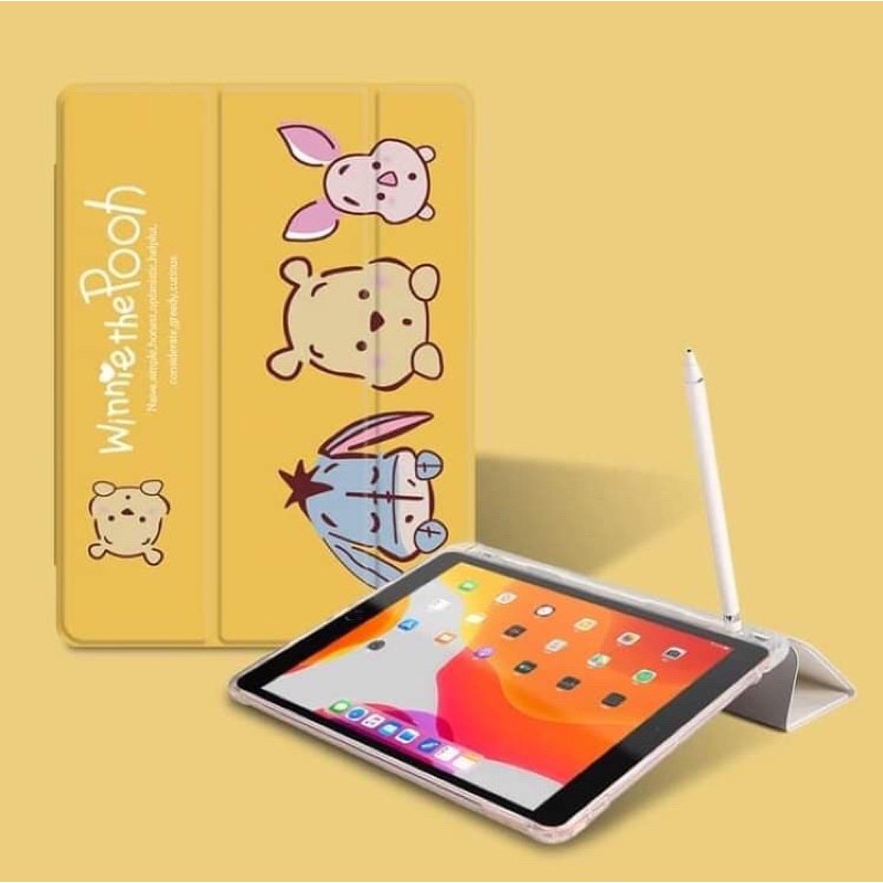 (พร้อมส่ง) เคสหมีพูห์หลังใสใส่ปากกาได้ - เคส iPad 10.2" / iPad Mini 5,4 / iPad Air 3 2019 / iPad 9.7