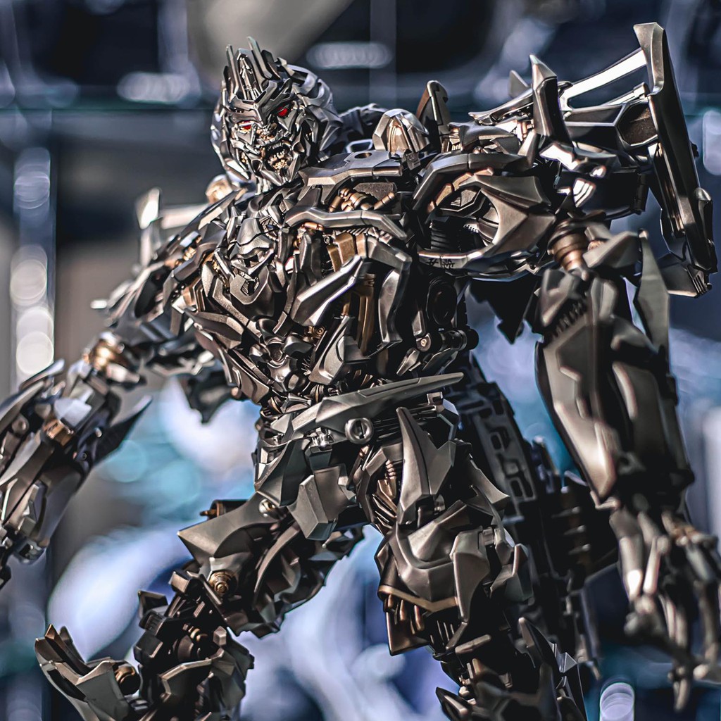 メガトロン似 トランスフォーマー 非正規 LS-06 Black Mamba