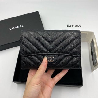 Kept Chanel sarah medium wallet black chevron caviar shw HL27