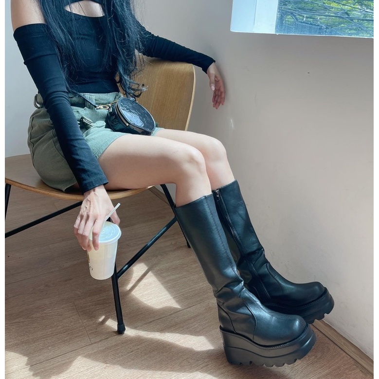 {พร้อมส่งทันที}รองเท้าบูทสีดำส้นตึกทรงยาว พร้อมกล่องรองเท้าค่ะ#รุ่นตึกยาว