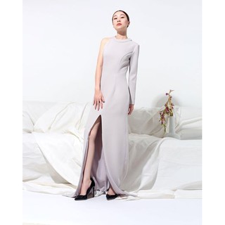 PAING - เดรส รุ่น Statement Dress Long 58 Shot (Grey Color)