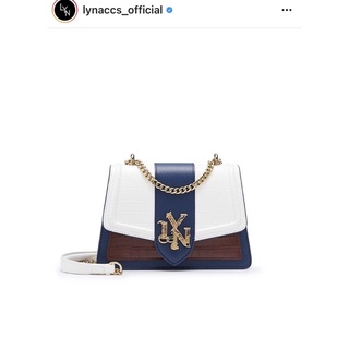LYN ลินน์ กระเป๋าสะพายใบยาวจากราคาเต็ม 2,390฿