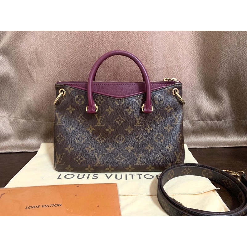 แท้👜lv pallas กระเป๋าสะพาย louis vuitton pallas BB