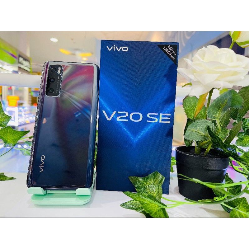 VIVO V20 SE RAM8 ROM128 เครื่องไทย สภาพสวย มีกล่องและชุดชาร์จแท้ให้