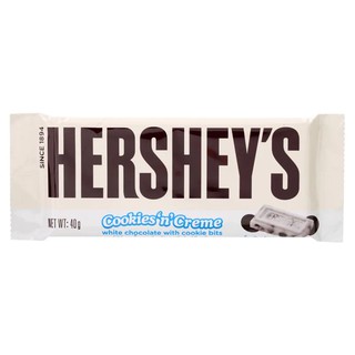 เฮอร์ชีส์ไวท์ช็อกโกแลตผสมคุกกี้รสช็อกโกแลต 40กรัม Hersheys White Chocolate Mixed Chocolate Flavored Cookies 40g.