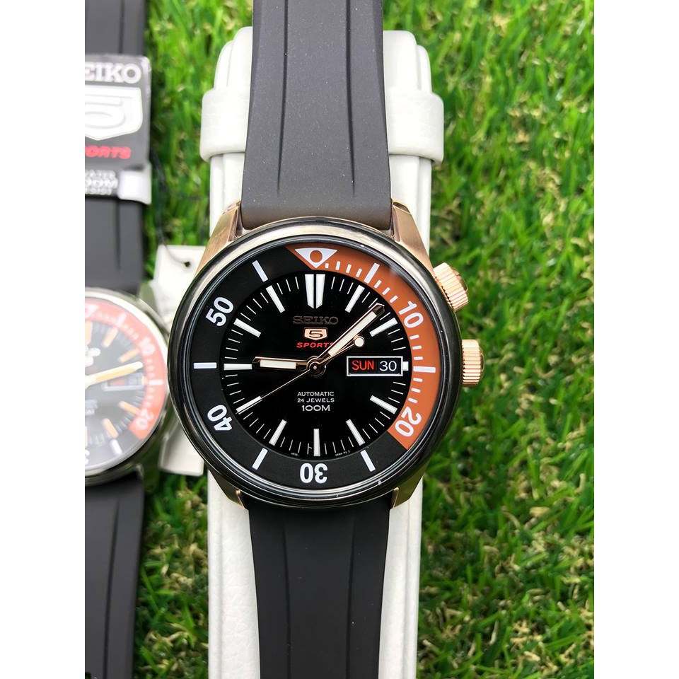 Seiko 5 Sport Automatic Diver Vintage Style รุ่น SRPB32K