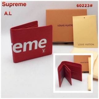 กระเป๋าสตางค์ Supreme