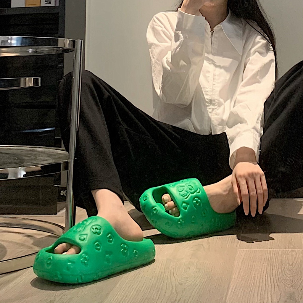 Fshoes รองเท้าแตะแฟชั่นสุดนุ่มนวล แตะแบบสวมแต่งลายน้อนหมี🐻 มี 4 สีสวยๆ🌈 จุกๆไปเลยจ้าา🥰 - รูปที่ 4