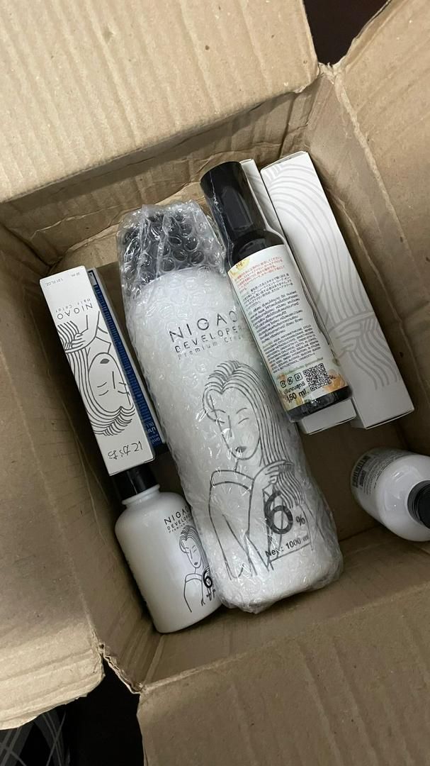 โฉมใหม่ #สีขายดี #NiGao #haircolor #สีย้อมนิกาโอะ 1ชุด มีสี100 มล+ โฉมใหม่ #สีขายดี #NiGao #haircolor #สีย้อมนิกาโอะ 1ชุด มีสี100 มล+
