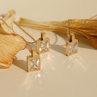 RINDA.STUDIO - Crystal pendent (stainless steel) (สร้อยคอ)