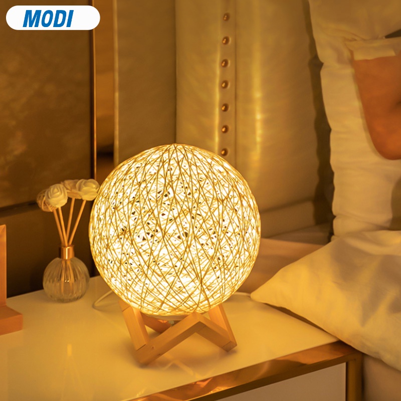 MODI ไฟแต่งห้อง วอร์มไลท์ LED สายยาว1M โคมไฟตั้งโต๊ะ warm ไฟตกแต่งห้องนอน โคมไฟหวายบอล USB