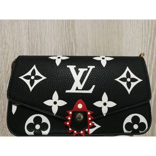 (หยุด 21-25 / ส่ง 26 กย )LV CRAFTY FÉLICIE POCHETTE กระเป๋าสะพาย ครอสบอดี้