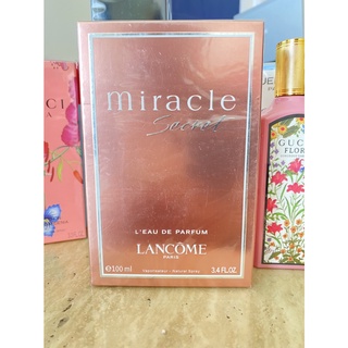 Lancom miracle secret ▪️ 100 ml ▪️ กล่องซีล INBOX ▪️ ส่งฟรี  ▪️ 1500.-Lancom miracle secret ▪️ 100 ml ▪️ กล่องซีล INBOX