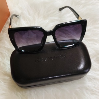 แว่นตาแฟชั่น Louis Vuitton ขาแว่นสีทองฉลุลาย LV เลนส์ Polarized กันแดด 100% สวยจัด เกรดงานพรีเมี่ยม Hi-End