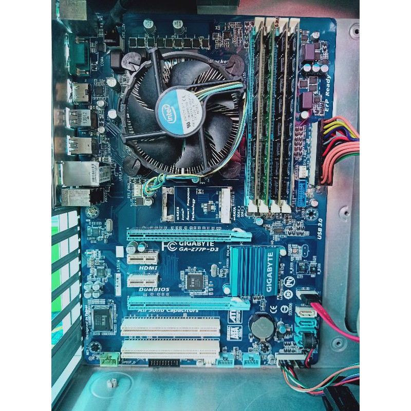 ชุดLGA 1155 gigabyte GA-Z77P-D3+cpu i3 2100 2c4t พร้อมพัดลม