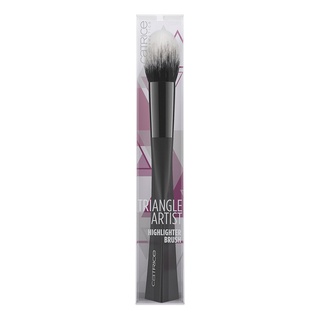 Catrice Triangle Artist Highlighing Brush 010