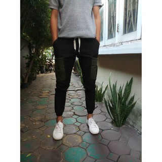 กางเกง Jogger Pants ดำกระเป๋าเขียว