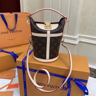 Louis Vuitton Duffle bag