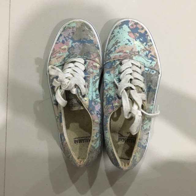 รายการ 91+ ภาพ รองเท้า pull&bear ครบถ้วน