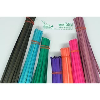 ตอกไม้ไผ่ 0.4X30 cm.100 เส้น ตราไผ่บง ย้อมสี สำหรับจักสานโดยเฉพาะ เกรด A