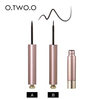 O.TWO.O ปากกาอายไลเนอร์สีดำกันน้ำ