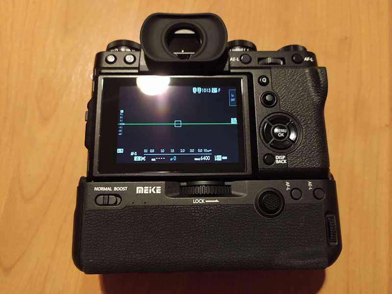 Meike Battery Grip Mk Xt3 Pro แบตเตอรี่กริปสำหรับกล้อง Fuji Xt3 Shopee Thailand 