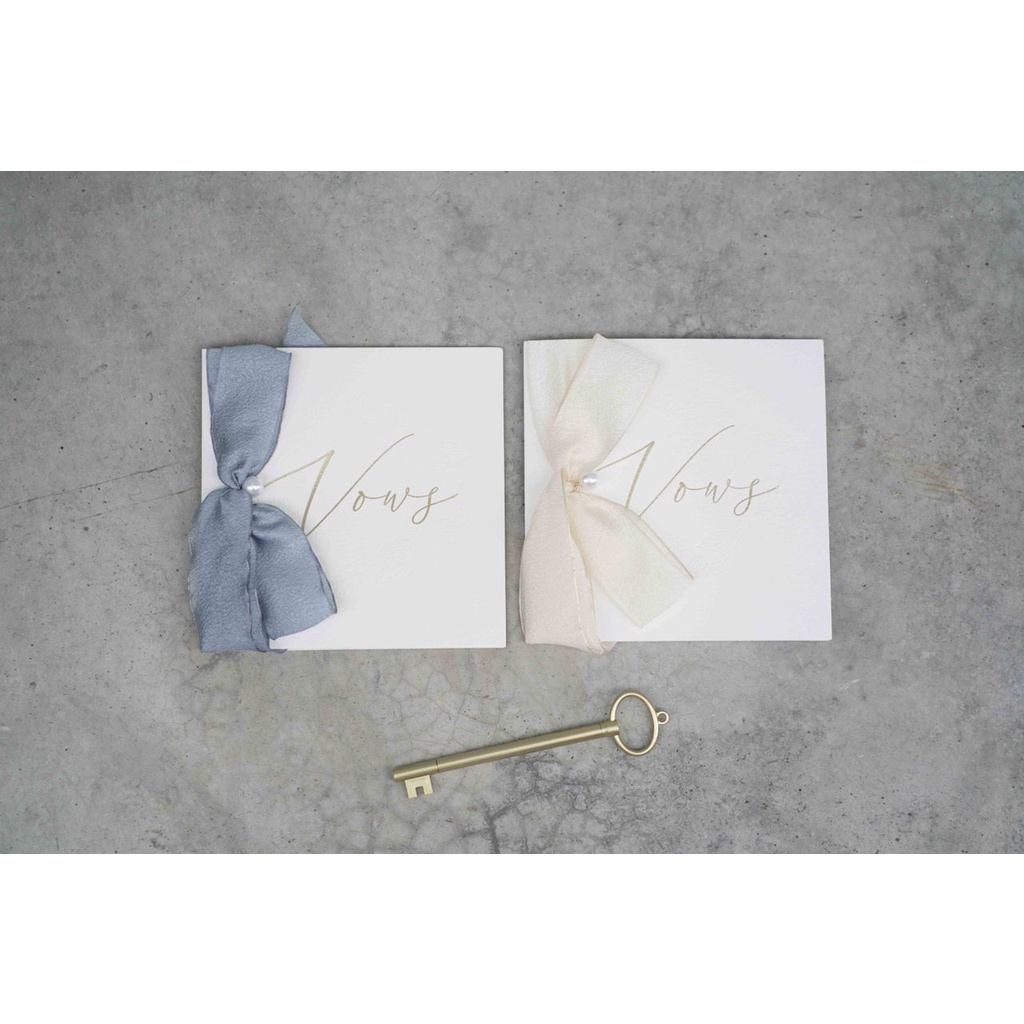 Wedding Vows Hand Card/ การ์ดข้าวโอ๊ตแต่งงาน (น้ําเงินและขาว)