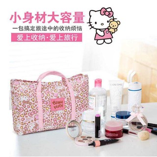 กระเป๋า travel storage bag ลายคิตตี้  งานแท้ มีสติกเกอร์จ้า