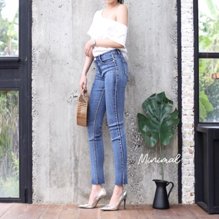 Mid-rise jeans with side band