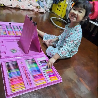 เซตสี 208 ชิ้น กล่องพลาสติก พร้อมกระดานหนีบกระดาษระบายสี