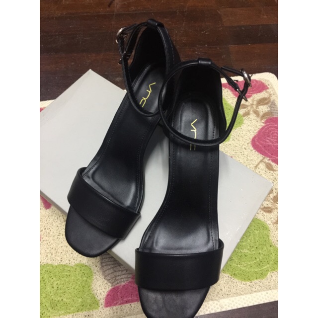 รองเท้าVNC