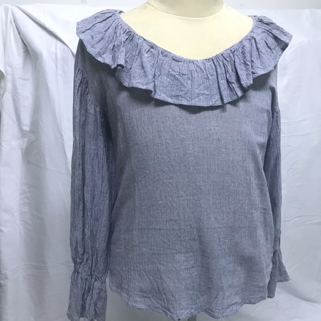 เสื้อคอกระเช้า | Shopee Thailand