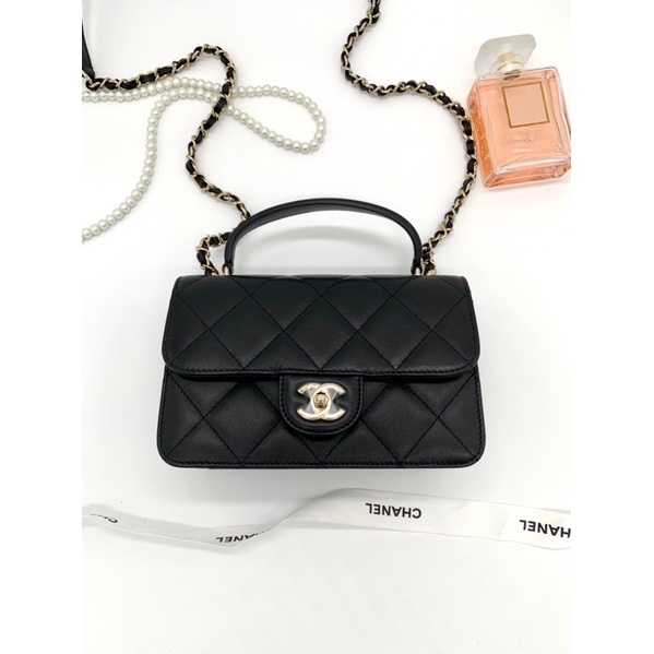 lNEW chanel mini 8 with handle