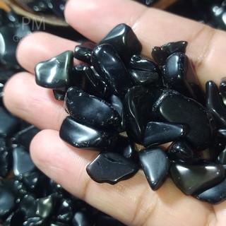 ออบซิเดียน Obsidian ขนาดเล็ก น้ำหนัก 50-100 กรัม หินธรรมชาติ หินเกล็ด หินสี หินมงคล หินนำโชค ของแท้จากธรรมชาติ TB