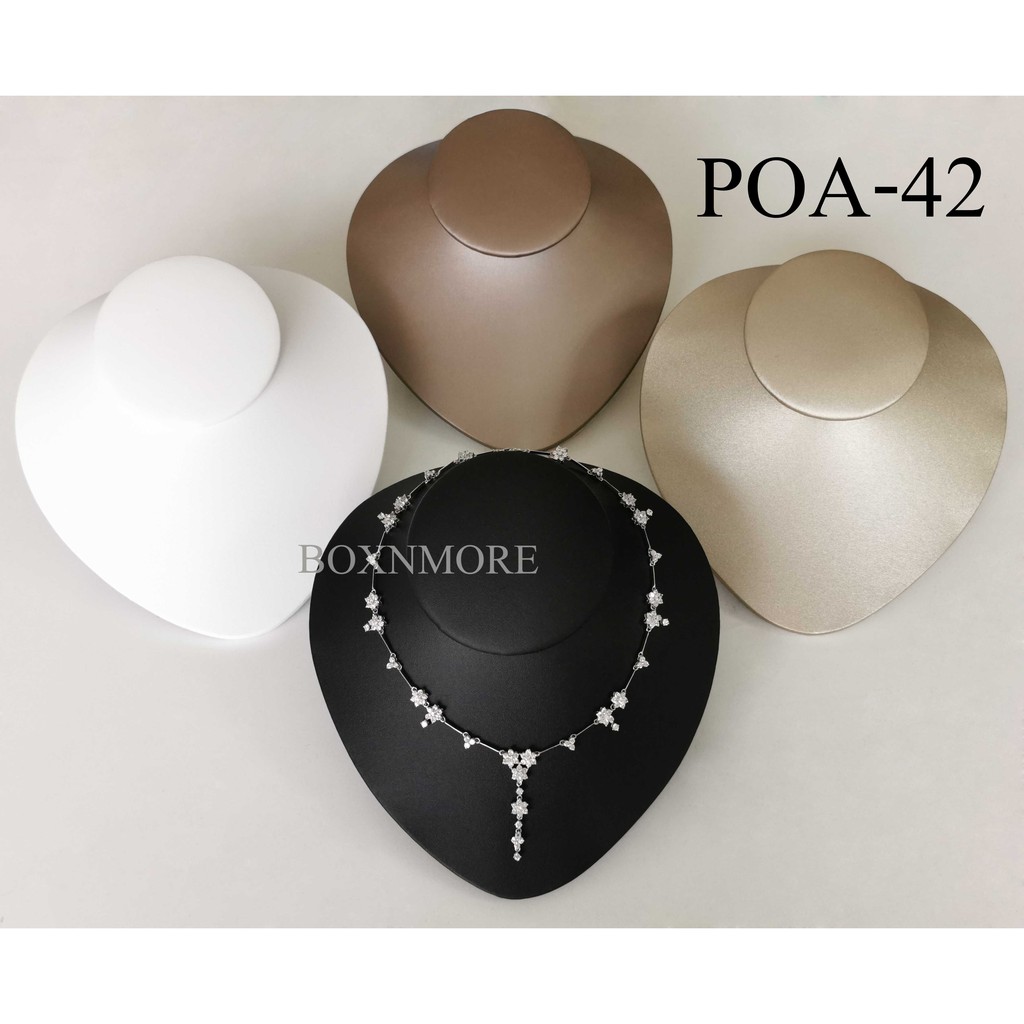 คอโชว์สร้อยแบบนอน หนัง PU เกรดพรีเมี่ยม (POA-42)