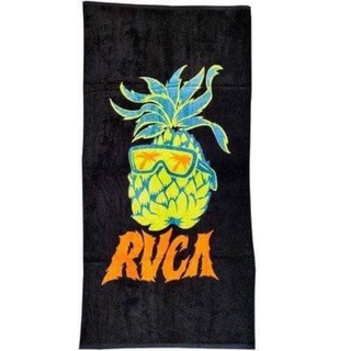 RVCA ผ้าขนหนูชายหาดเท่ห์ๆนะคะ ไปทะเลต้องมีจ้า