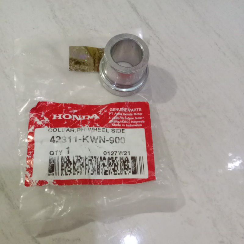 42311 KWN 900 901 Collar RR ด้านข้างล้อ Bos ขอบหลัง VARIO 125 150 PCX CBU เดิม