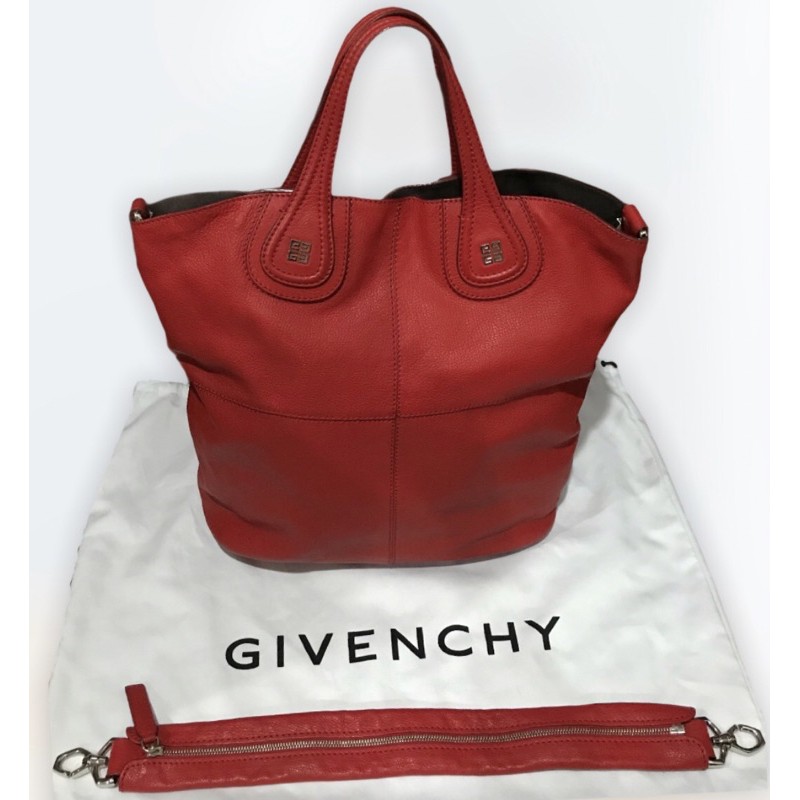 มือสอง กระเป๋าถือ Givenchy สีแดง แท้ 100%