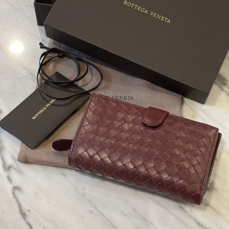 กระเป๋าสตางค์ Bottega Veneta สี Burgundy มือสองของแท้