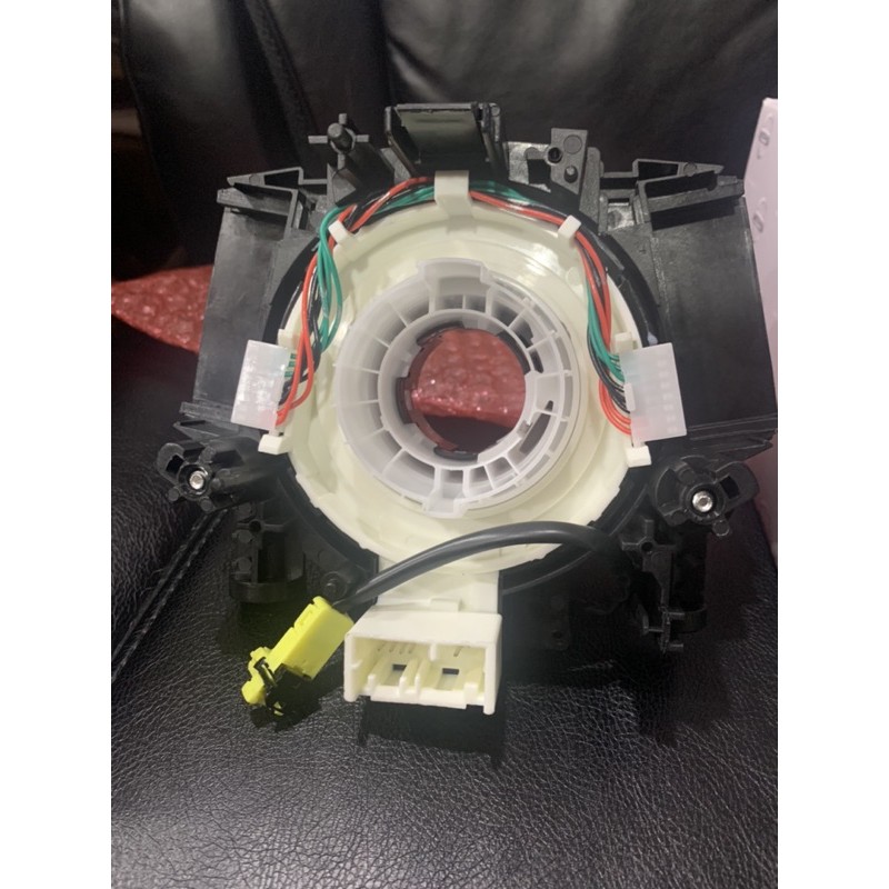 สไปรอน (ลานคอพวงมาลัย, สายแพรแตร, เคเบิ้ลเรียว)	NISSAN (นิสสัน) / NAVARA (นาวาร่า D40 07/10/12) (รุ่